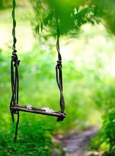 எனை காயுமுன் கீதம்