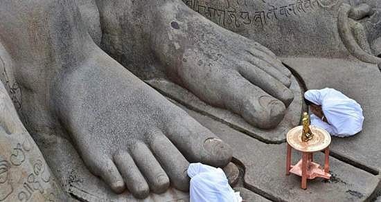 வெளியே வருக