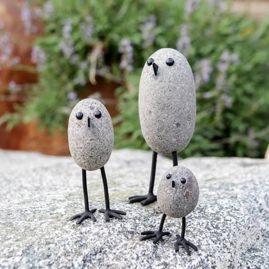 குருவி வருமென காத்திருக்கும்&nbsp;குருவி